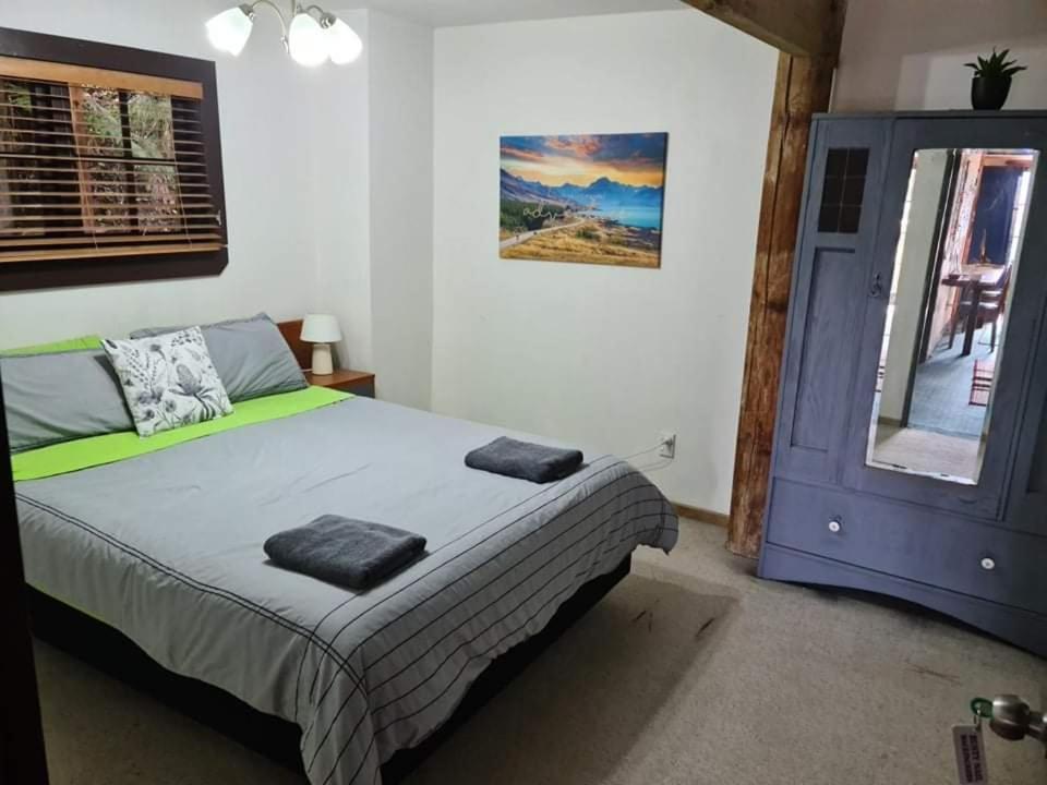 הוסטל טאיהפה Rusty Nail Backpackers מראה חיצוני תמונה